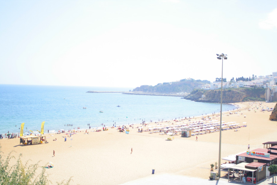 albufeira beach